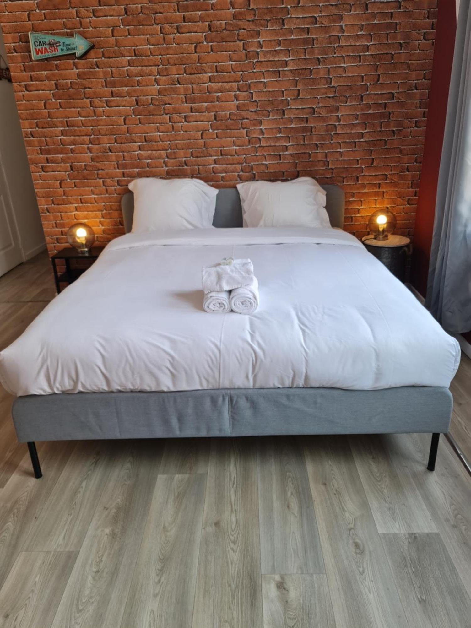 Ferienwohnung Ng Prestige L Lille L Roubaix Gare L Cassel - Netflix - Wifi Exterior foto